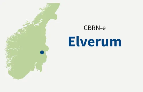 Norgeskart der Elverum er markert med en blå prikk. Tegning.